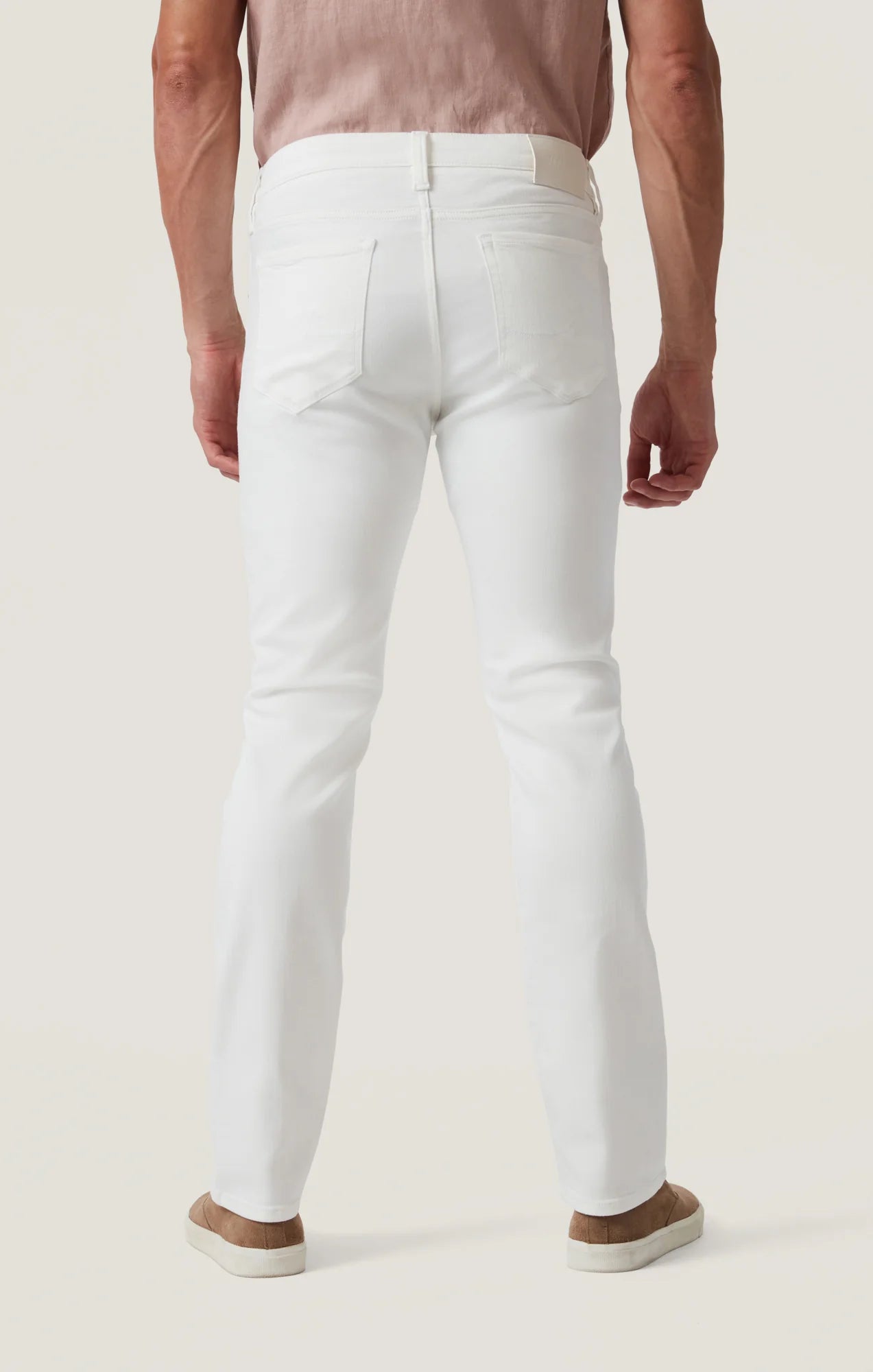 Courage Straight Leg Jeans in White Urban