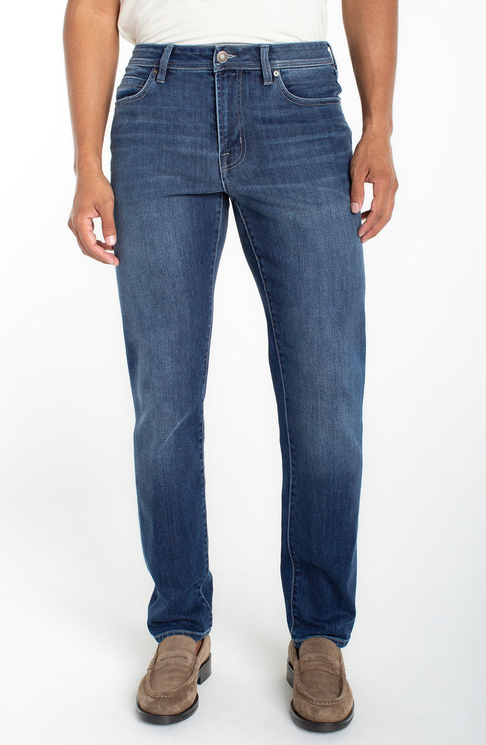 Huntington Modern Straight Jean